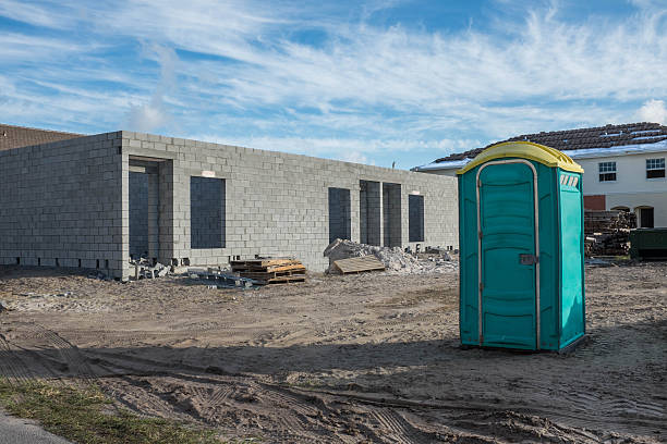 Porta potty delivery and setup in Roseland, FL